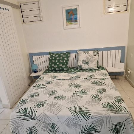 Appartement Spacieux Vue Sur Mer La Trinité Eksteriør bilde